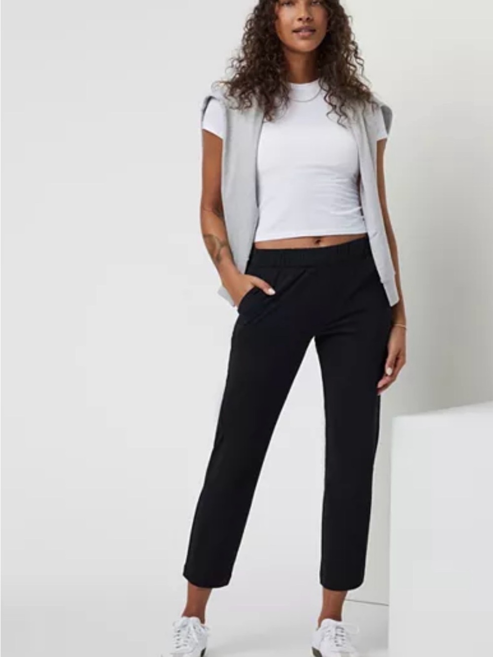 09. Vuori miles ankle Slim Pants
